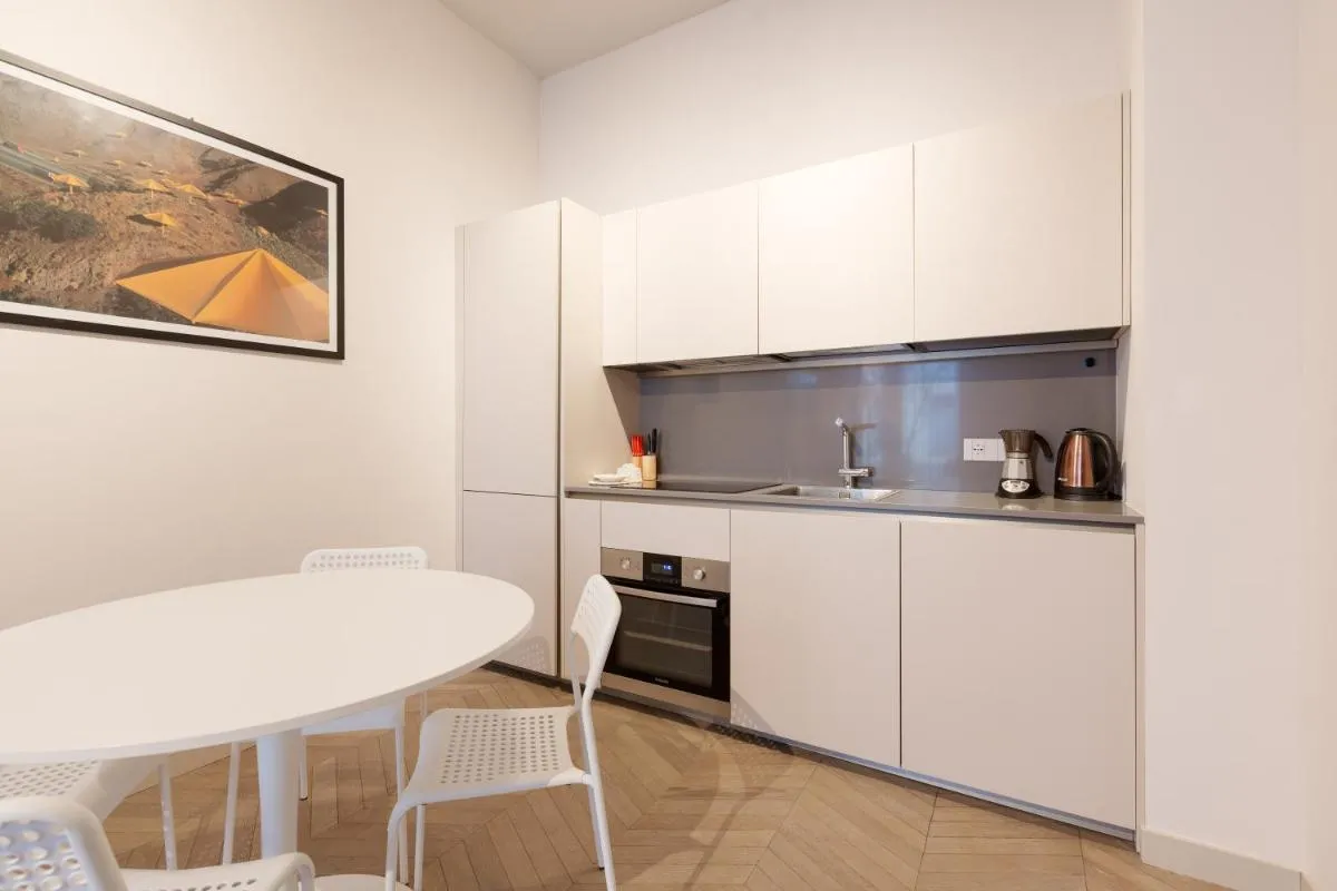 Image 3 of GuestHost – Cordusio Enchanting Apartment