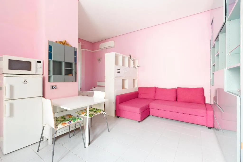 Image of GuestHost – Isola Cosy Pink Studio Apt
