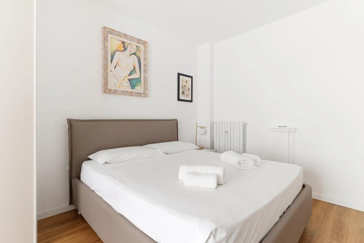 Image 6 of GuestHost – Lovely Apartment X4 in Porta Venezia