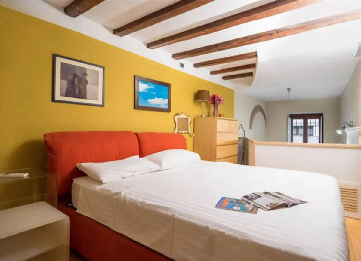 Image 1 of GuestHost – MM1 Porta Venezia – Stylish Flat