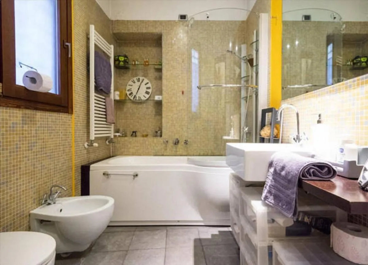 Image 2 of GuestHost – MM1 Porta Venezia – Stylish Flat