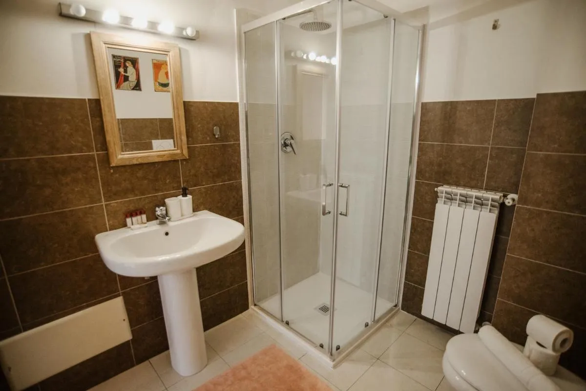 Image 2 of GuestHost – Mecenate Bright Apartment Milan