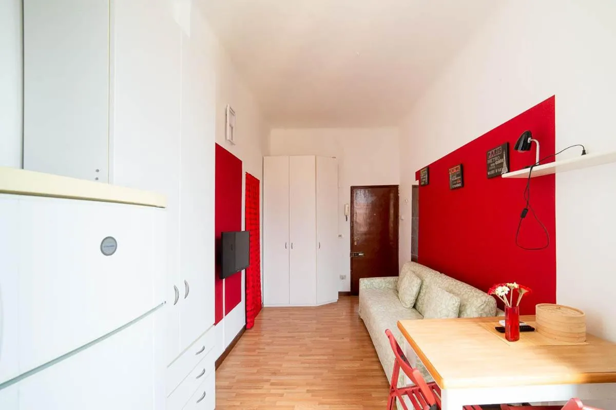 Image 5 of HBHALL NAVIGLI 21