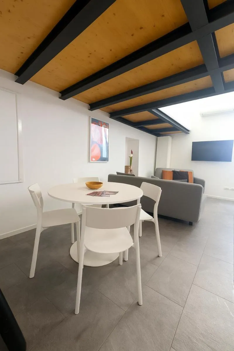 Image 3 of Hbhall Navigli 5 Apartment