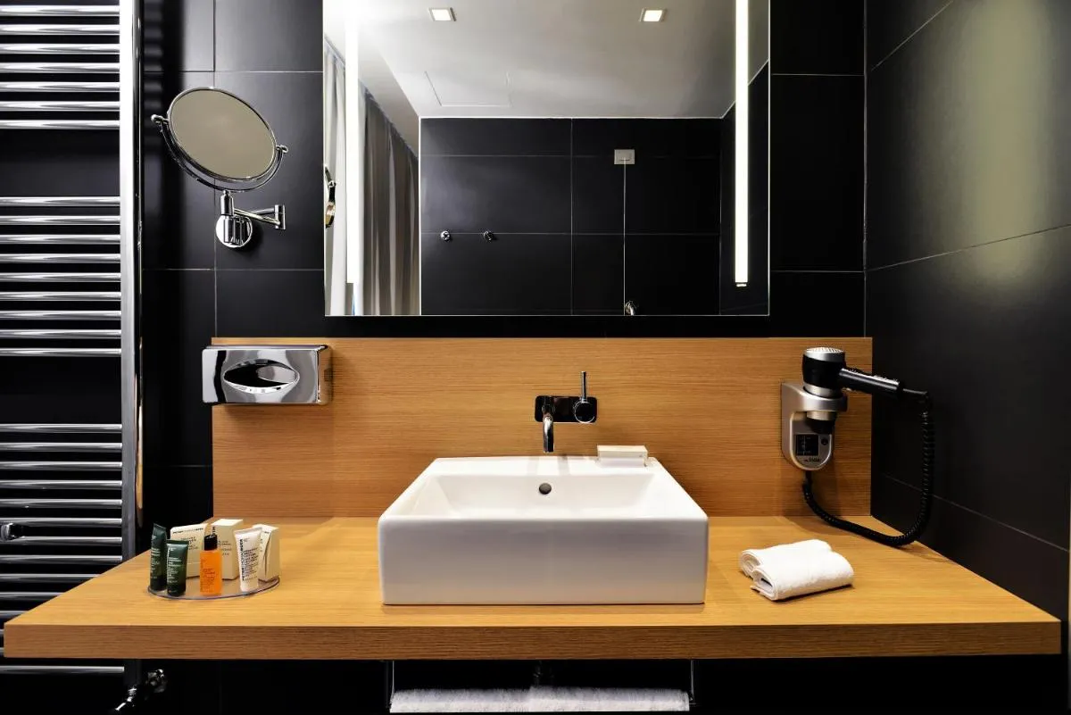 Image 2 of Hilton Garden Inn Milan North