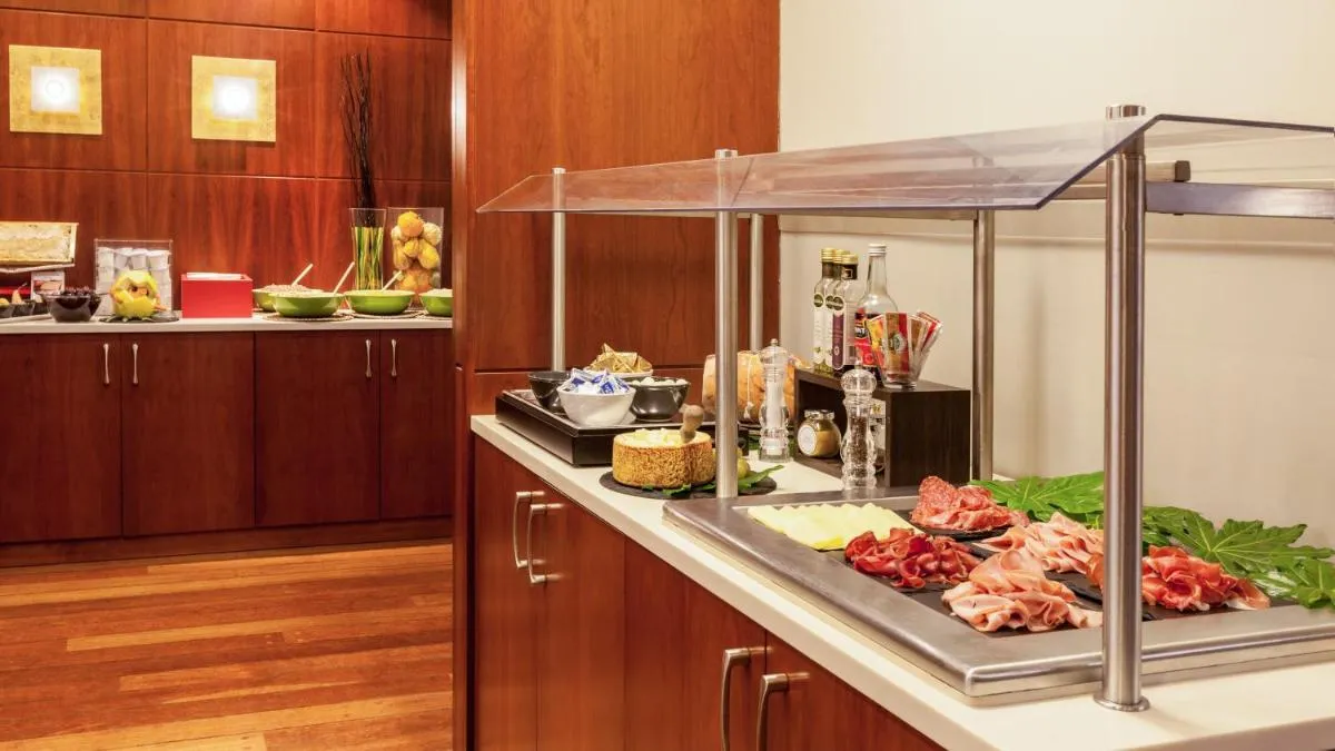 Image 6 of Holiday Inn Milan Garibaldi Station by IHG