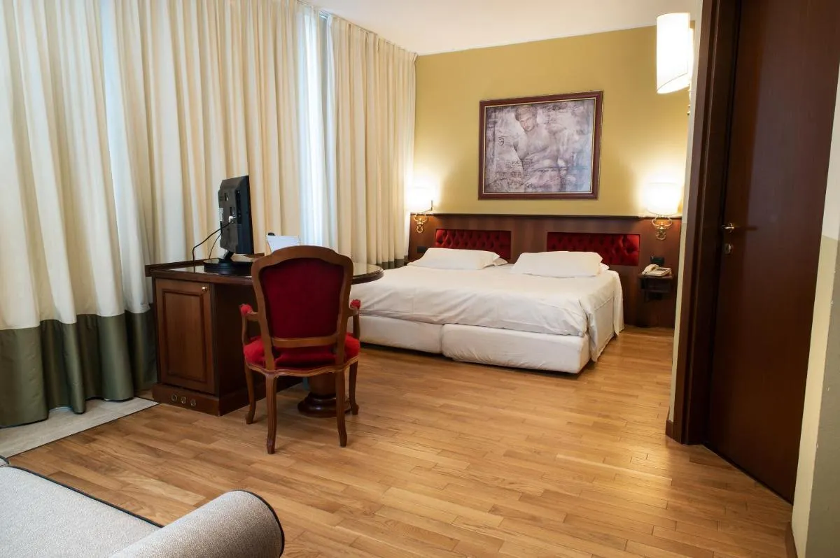 Image 1 of Hotel Alga