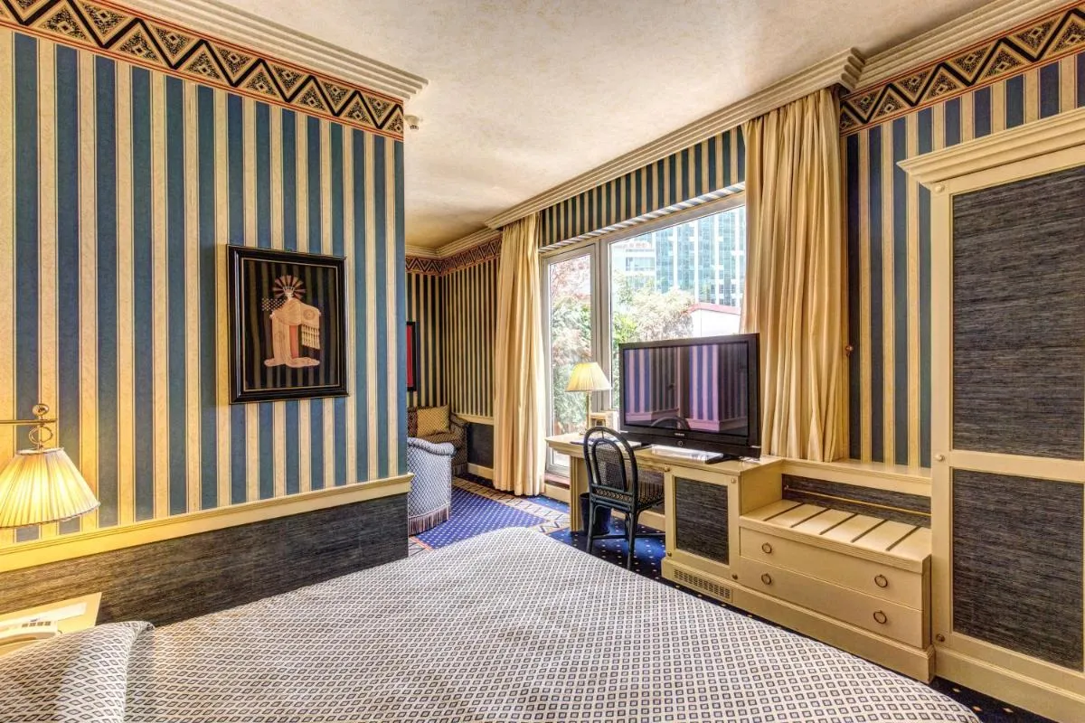 Image 1 of Hotel Auriga
