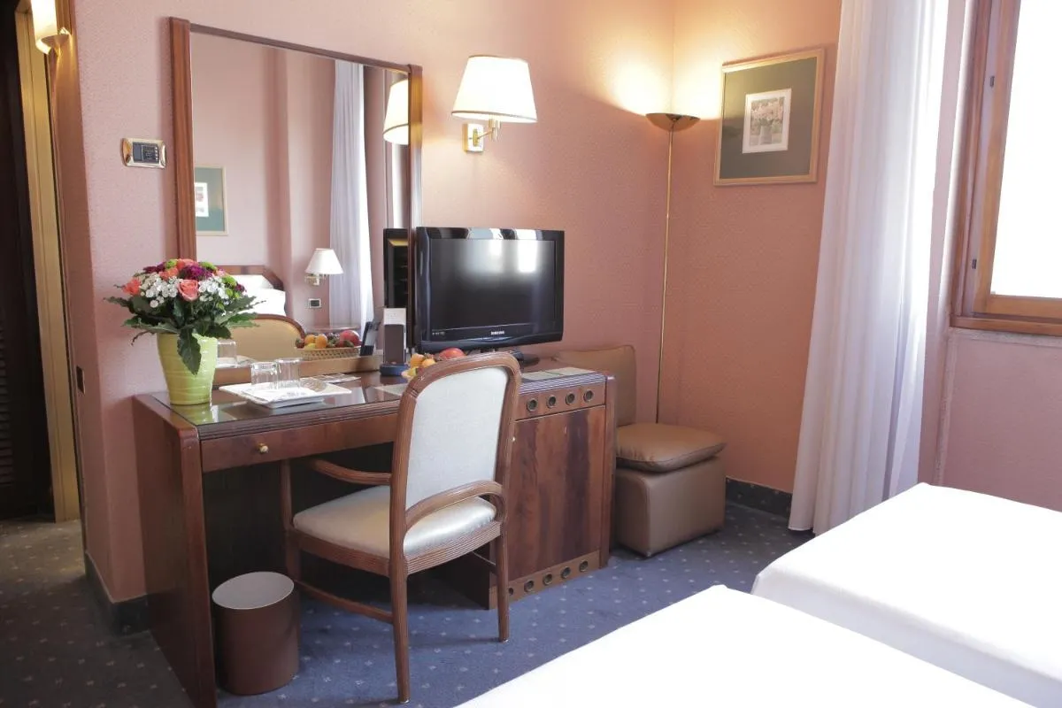 Image 4 of Hotel Bristol