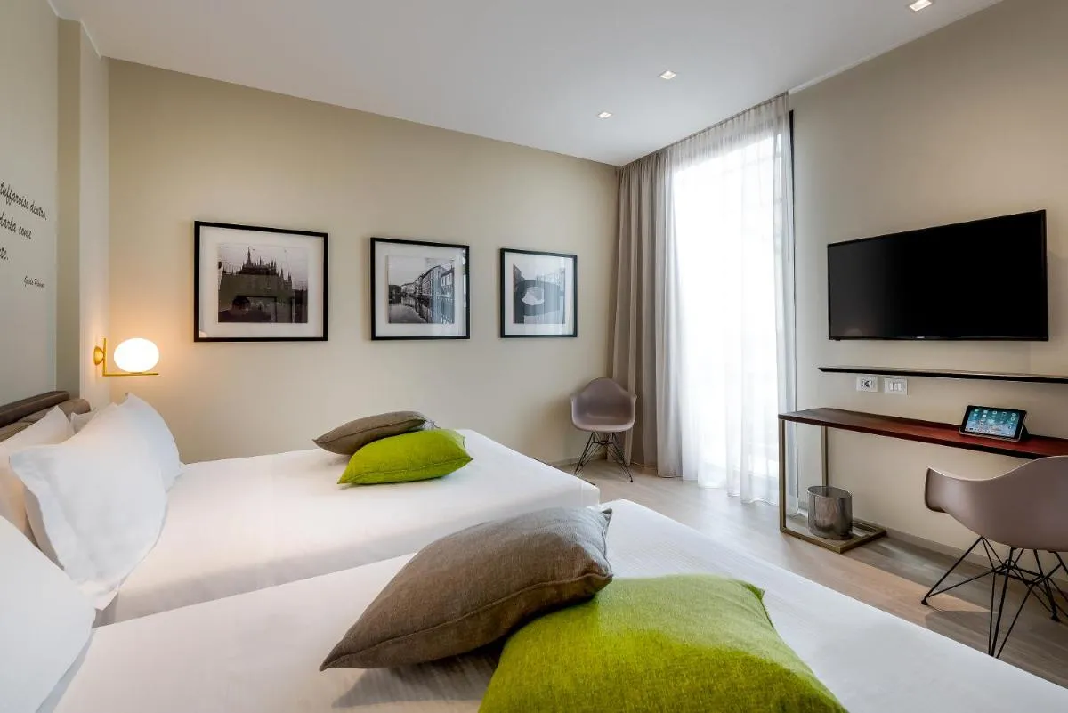 Image 1 of Hotel Canada