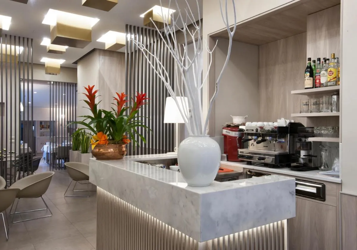 Image 3 of Hotel Gamma