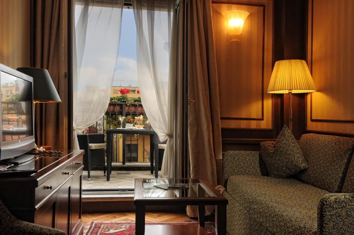 Image 4 of Hotel Manzoni