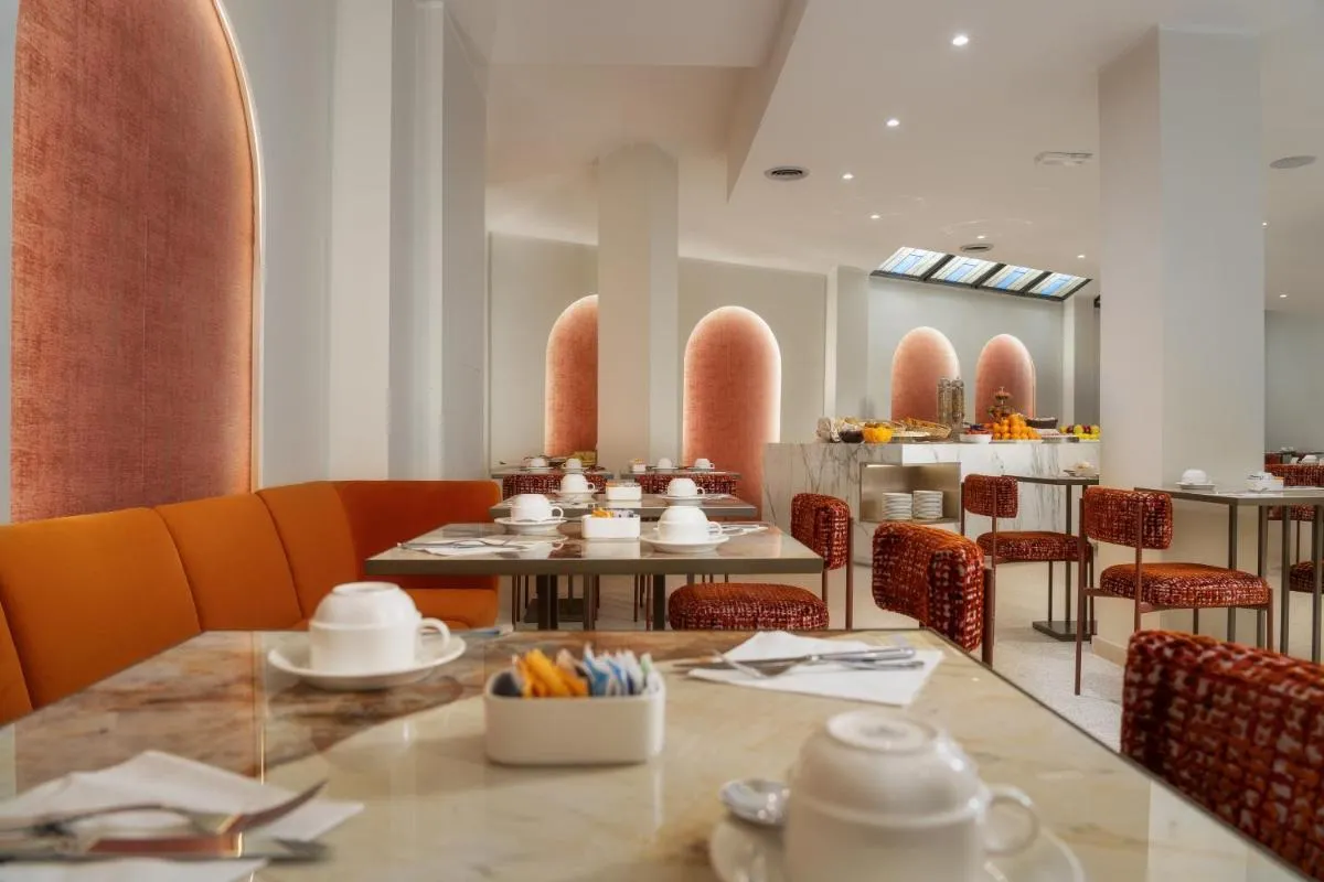 Image 3 of Hotel Mozart