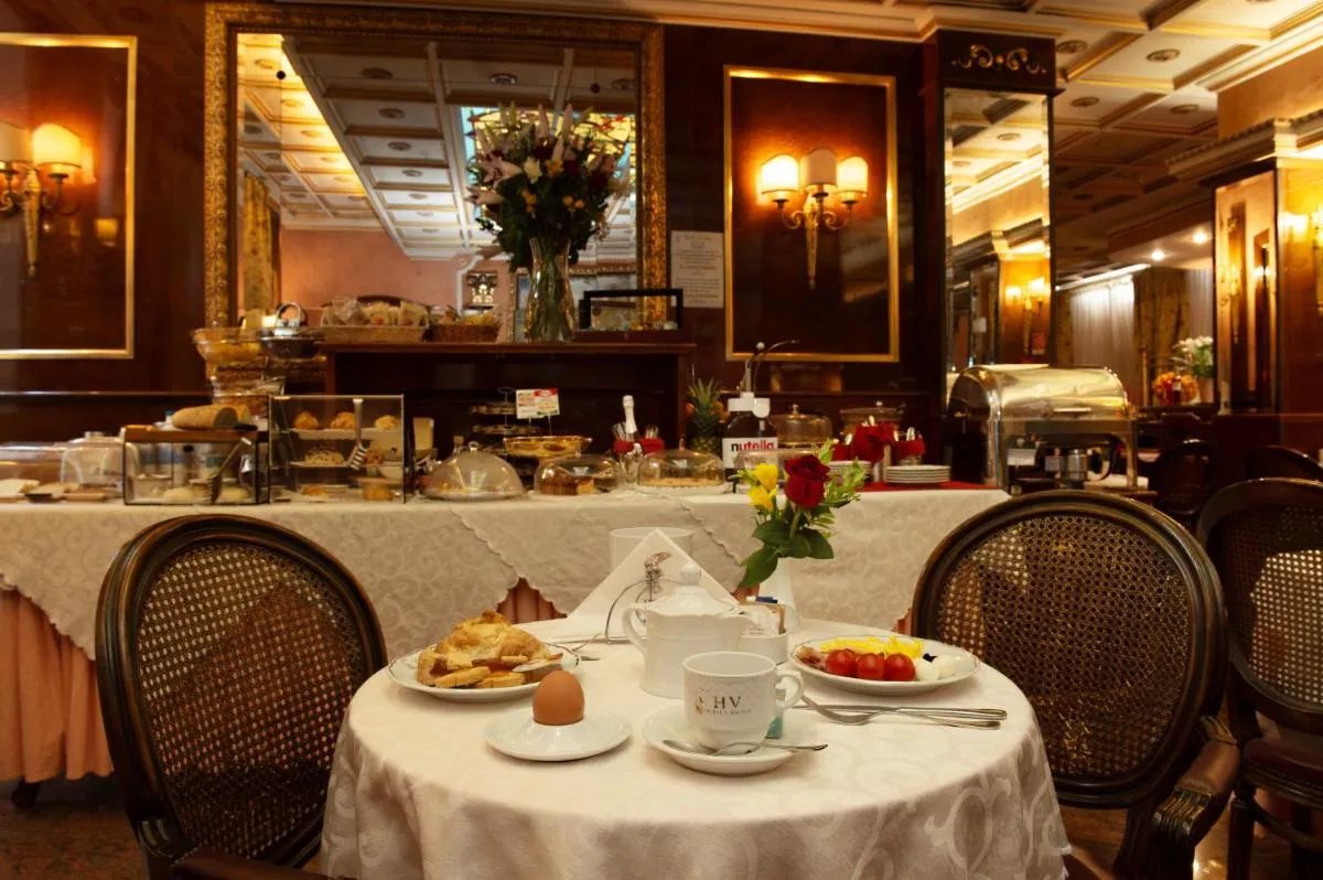 Image 3 of Hotel Vittoria