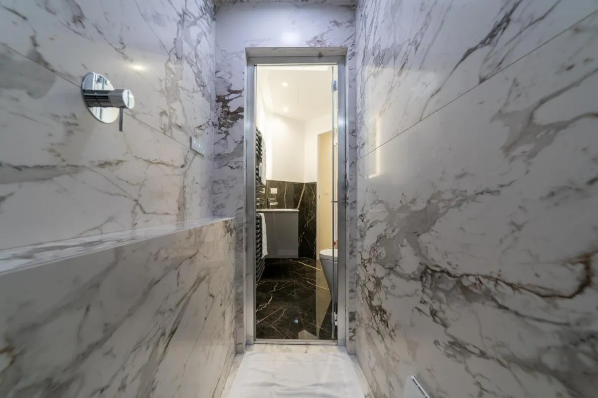Image 2 of Intrho Duomo Modern Apartment with Hammam