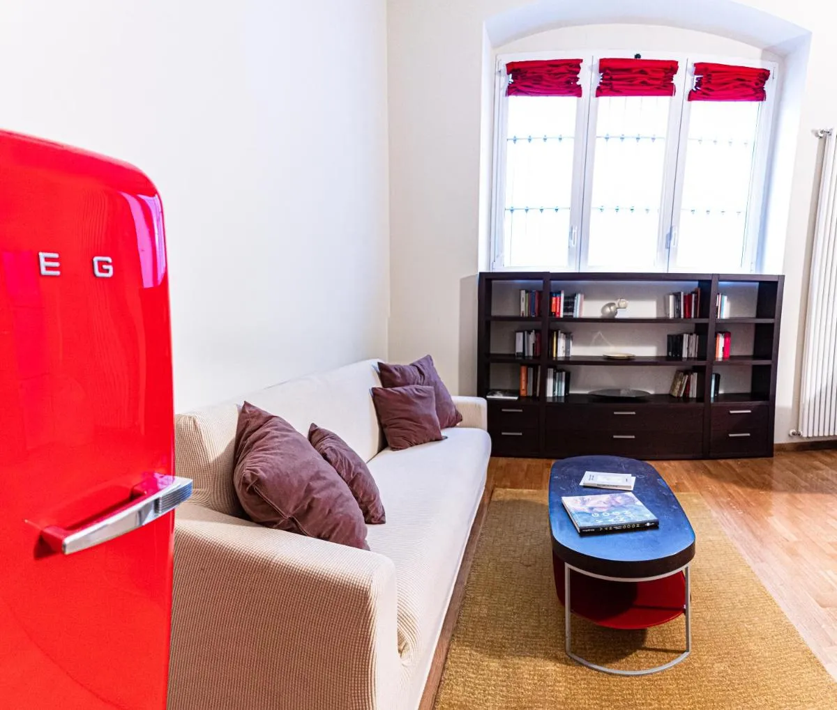 Image 4 of Intrho Navigli-Centro Apartment – Modern & Cozy