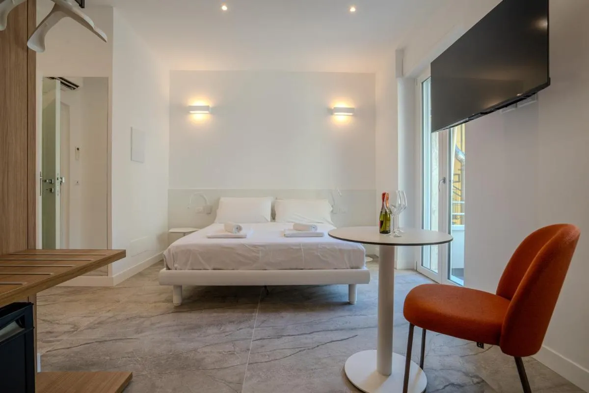 Image 1 of Italianflat – Vandom Suite Duomo