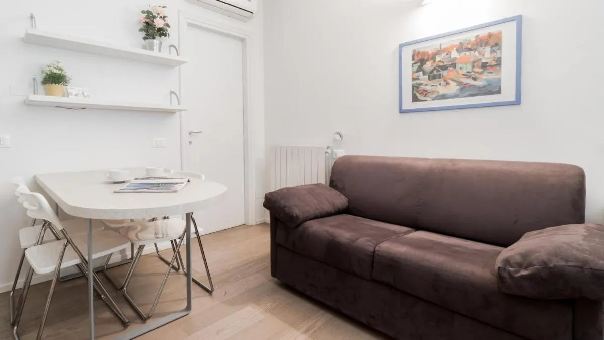 Image 5 of Italianway – Bligny 19 Flat
