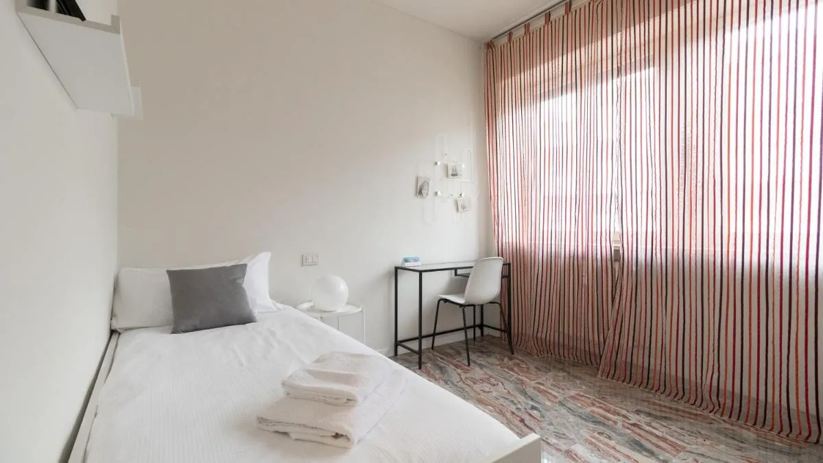 Image 1 of Italianway – Plinio 64