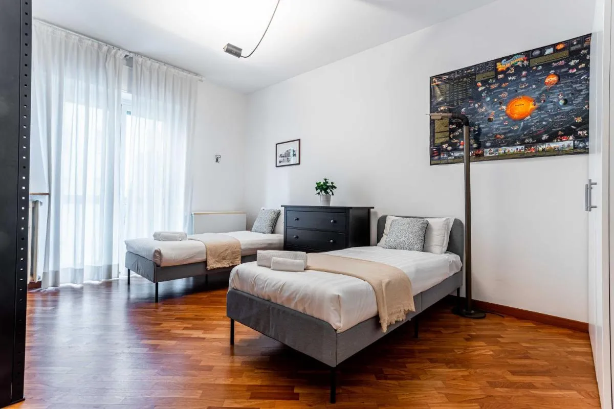 Image 5 of JOIVY Lovely and Inviting flat with balcony