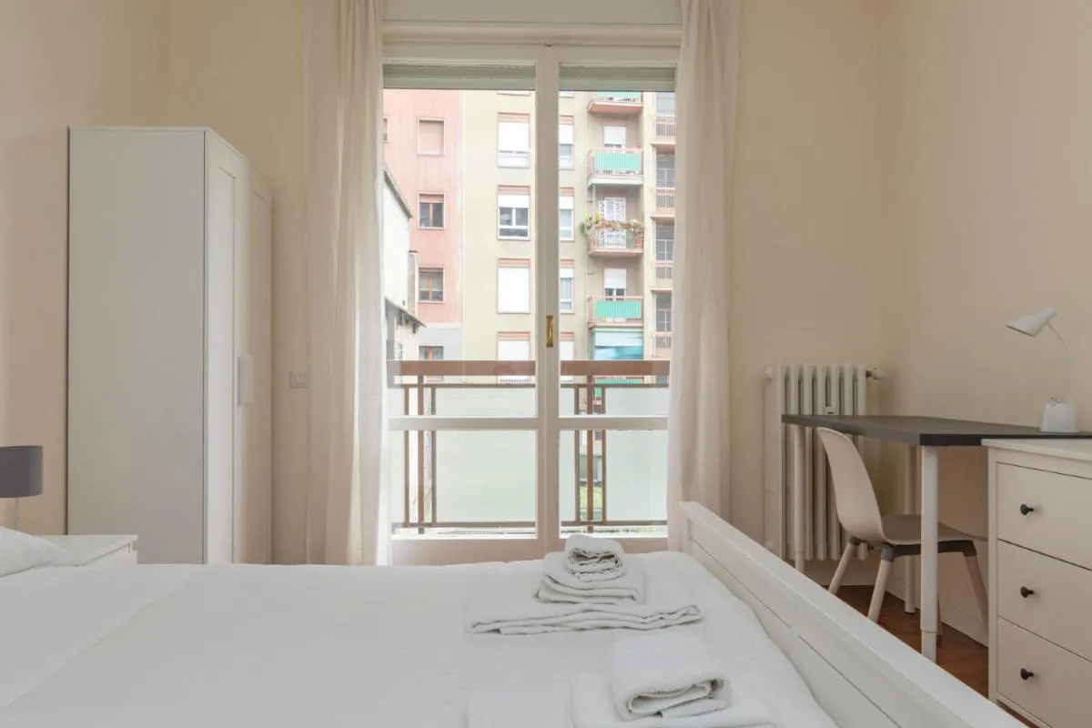 Image 1 of JOIVY Modern 2bed flat with balcony, 250m from M5 Foppa and M2 Sant’Agostino