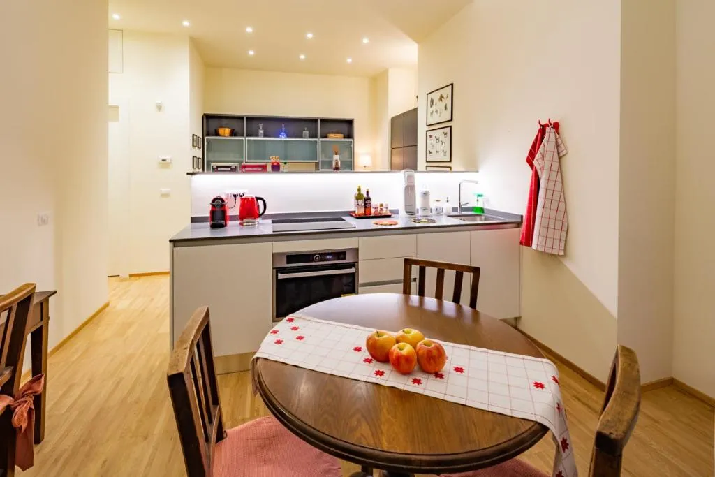 Image of LA CASA COLORATA – Flats in Milan – Bocconi