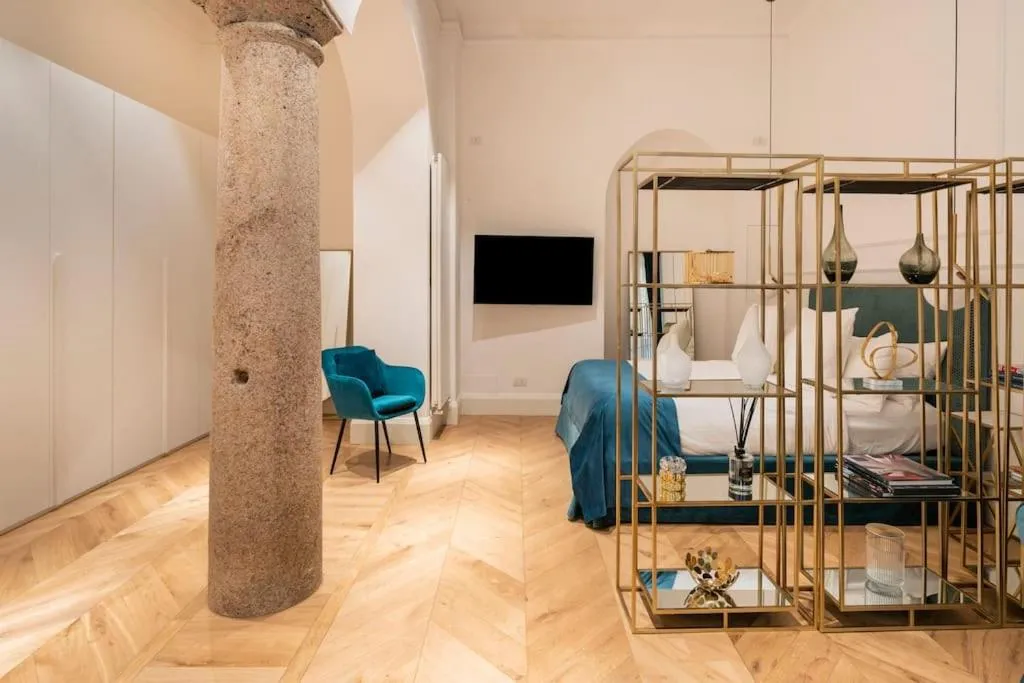 Image 2 of LA SCALA SUITE-Luxury Apartment