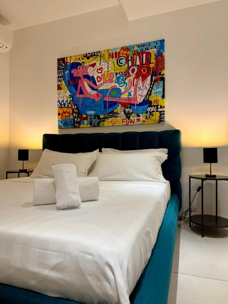 Image 3 of LR Deluxe Apartments – Sismondi 44