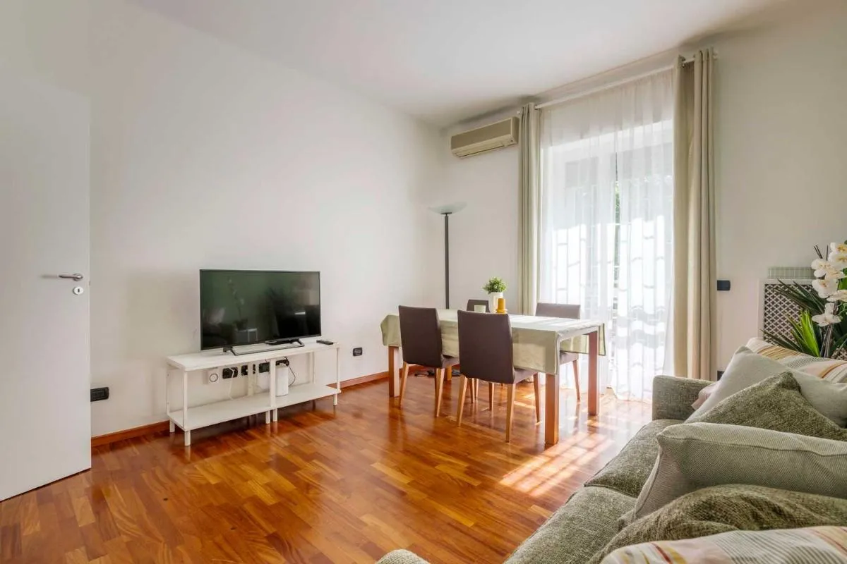 Image 4 of LUVI – Castiglioni