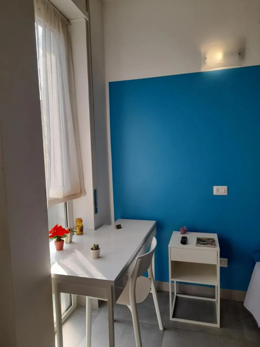 Image 2 of -L’ Oasi Del Turista, Room2- CENTRAL STATION