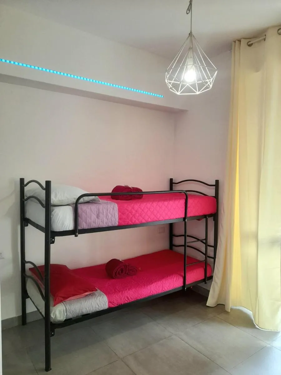 Image 3 of -L’ Oasi Del Turista, Room 4- CENTRAL STATION