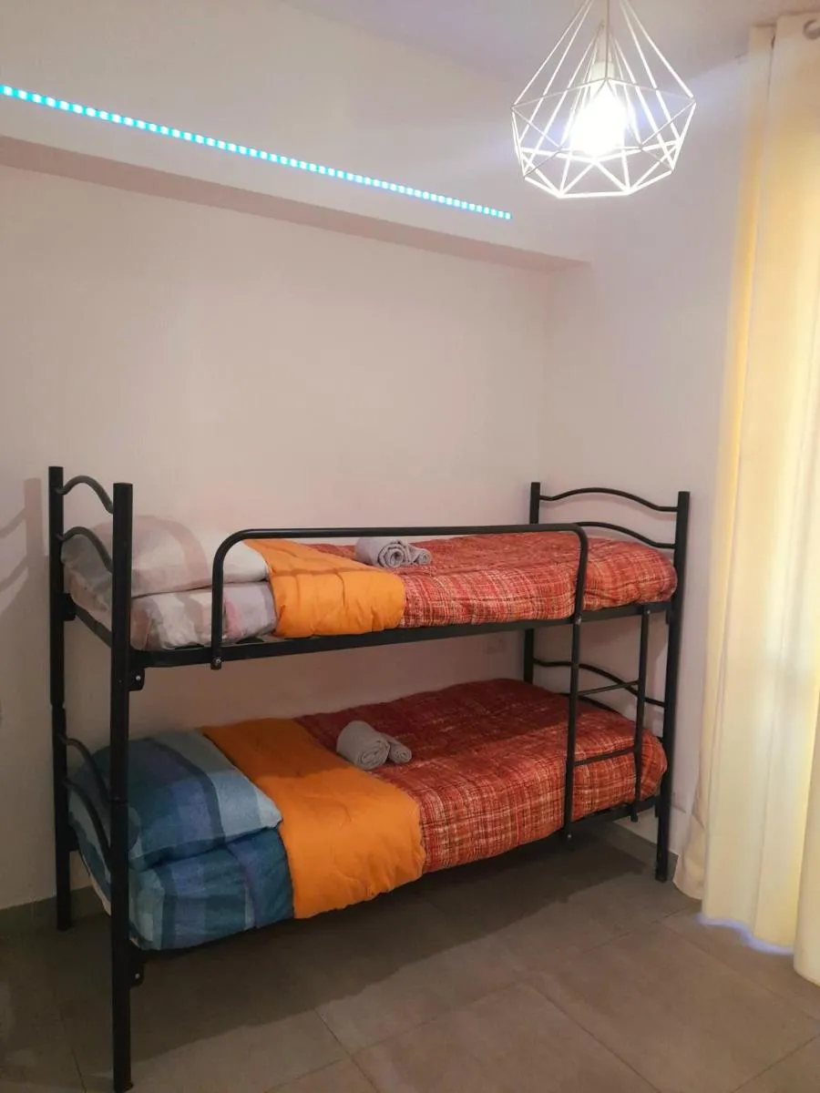 Image 6 of -L’ Oasi Del Turista, Room 4- CENTRAL STATION