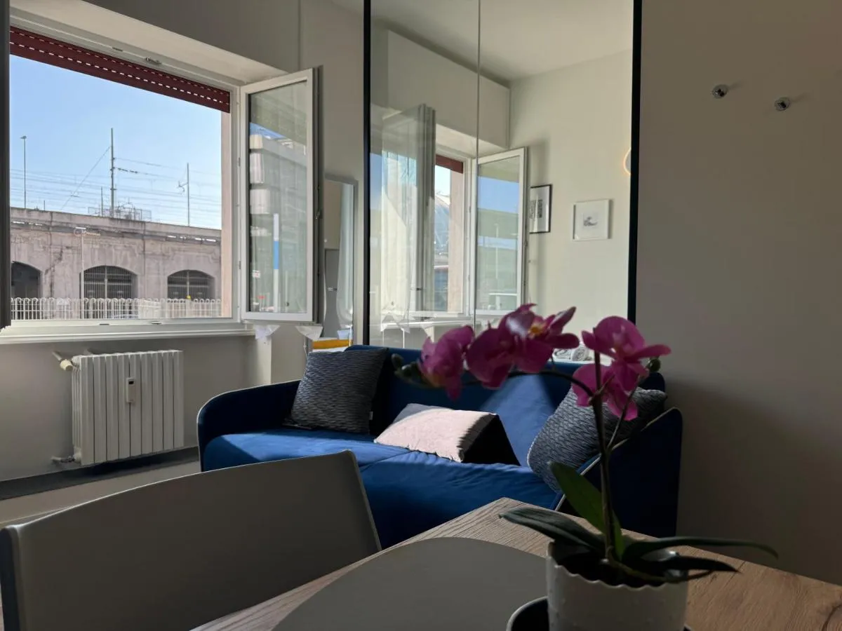 Image 1 of La Casa di Matthew – Homy Milano