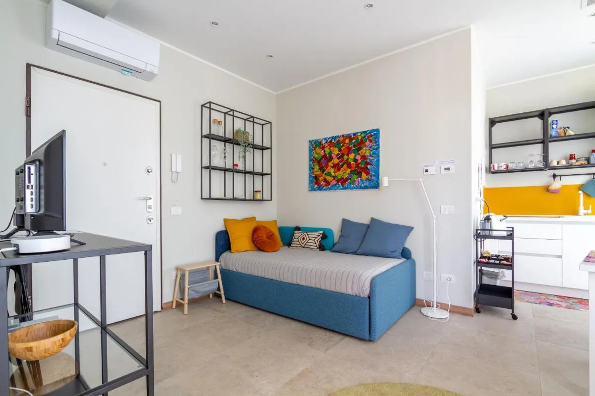 Image 4 of La casa di Tessa – Navigli Apartments