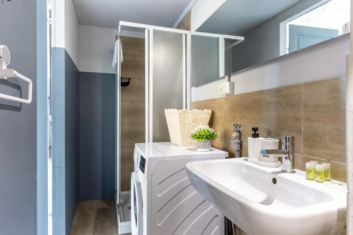 Image 2 of Large Loft Porta Romana with free Wi-Fi