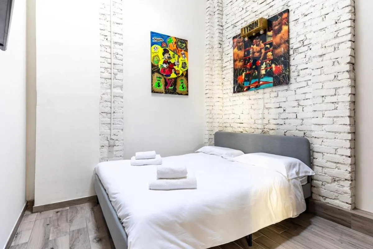 Image 6 of Large Loft Porta Romana with free Wi-Fi