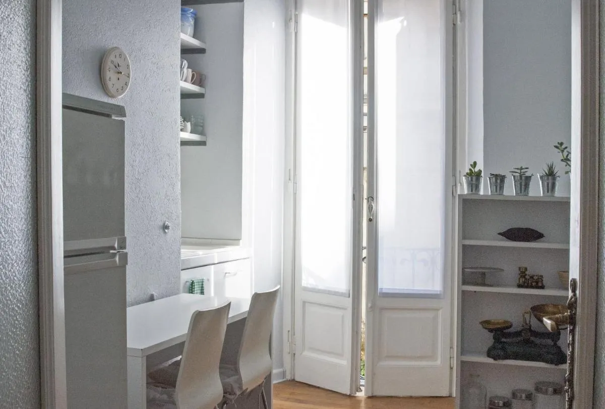 Image 2 of Liberty Two-Room Apartment in Porta Venezia