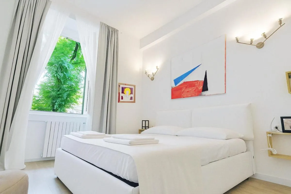 Image 1 of LikeHome Milano – Via Crema
