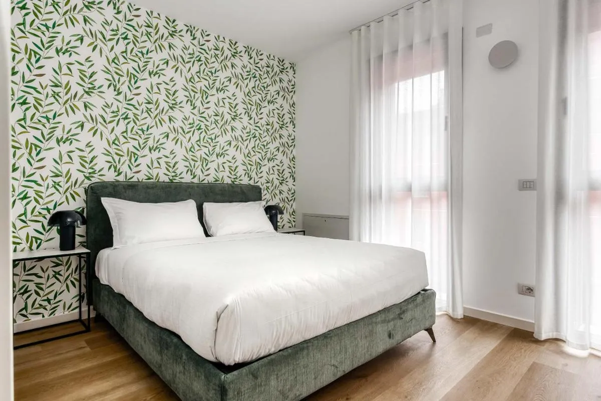 Image 2 of Limehome Milan Park Towers