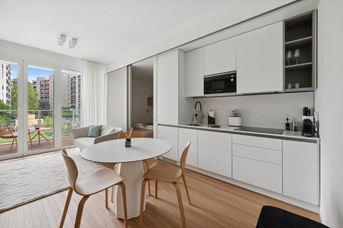 Image 3 of Limehome Milan via Stresa