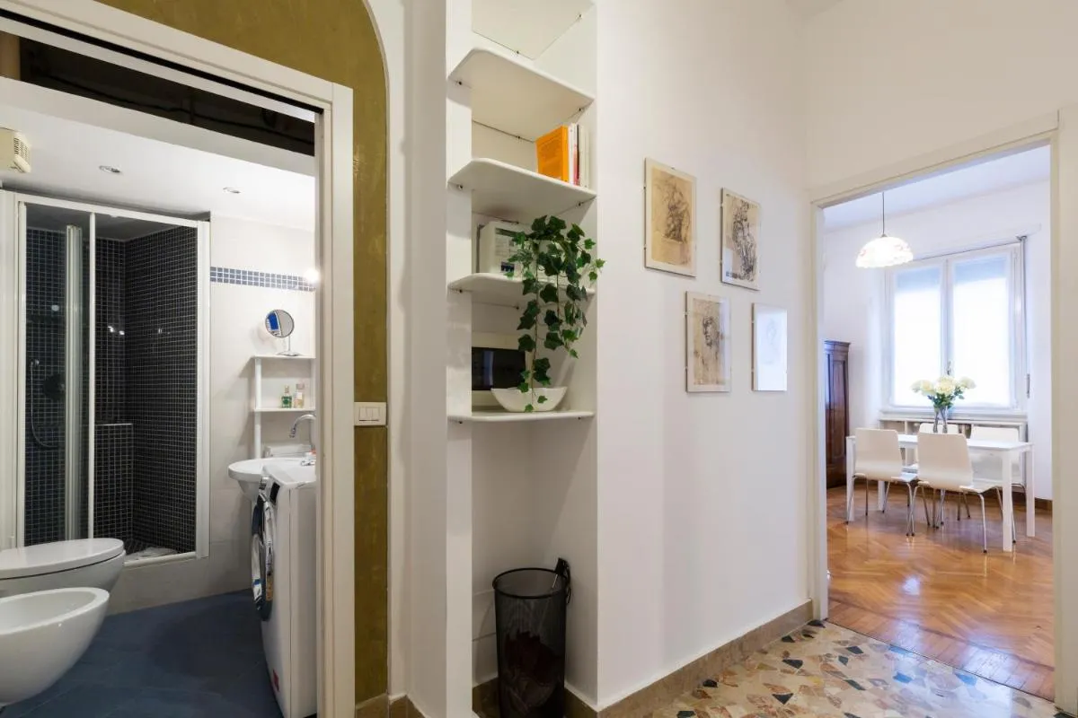 Image 2 of Living isola