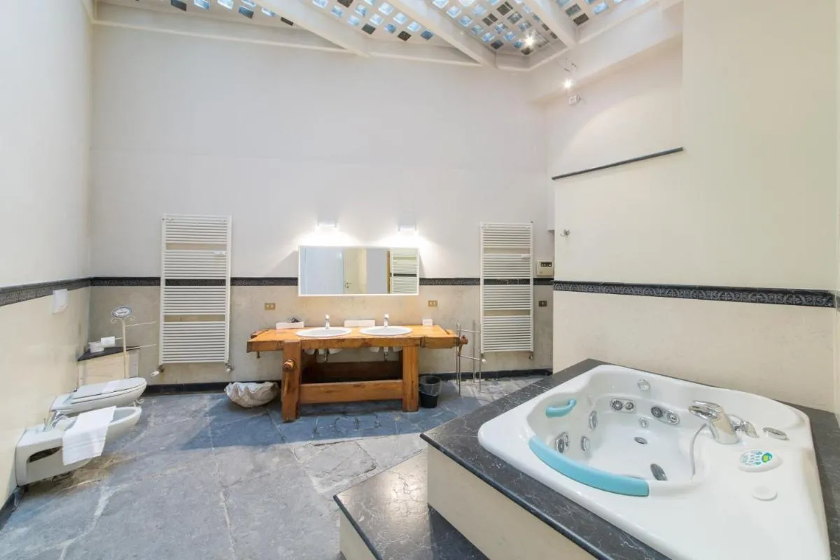 Image 1 of Loft in Navigli District with Jacuzzi & Sauna – Papiniano