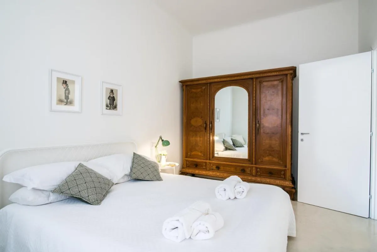 Image 5 of Lovely Cenisio Apartment