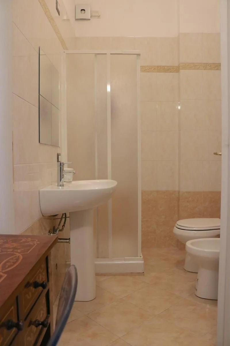 Image 3 of Lovely Navigli Studio with balcony – Via Carlo torre