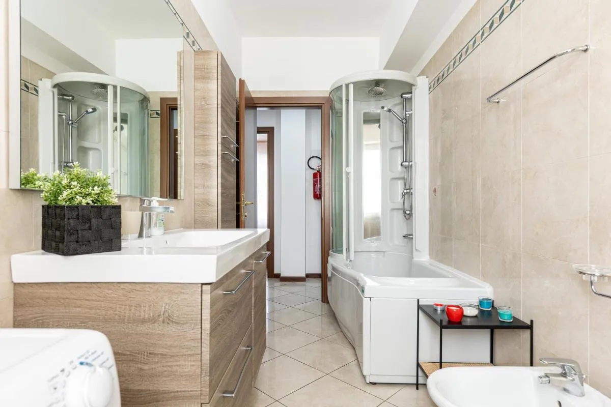 Image 2 of Lovely apartment 15m from Duomo M1