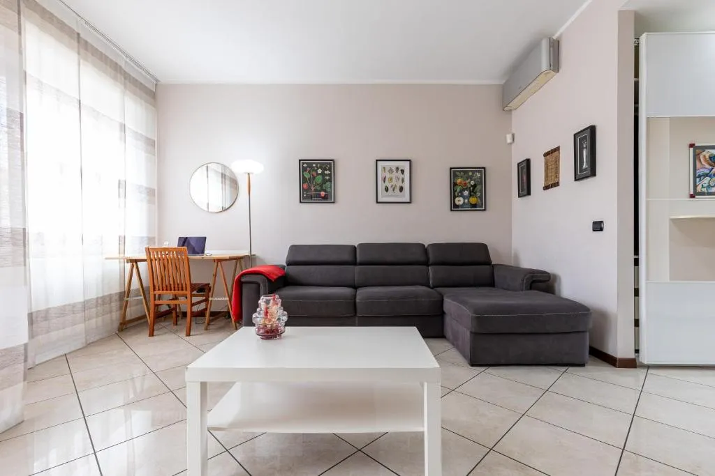 Image of Lovely apartment 15m from Duomo M1