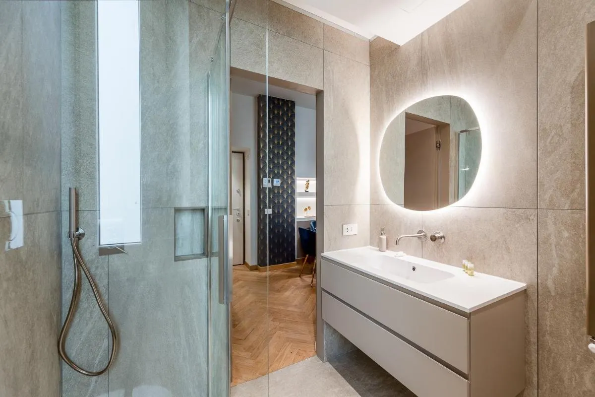 Image 2 of Luxury Apartment – Near Stazione Centrale