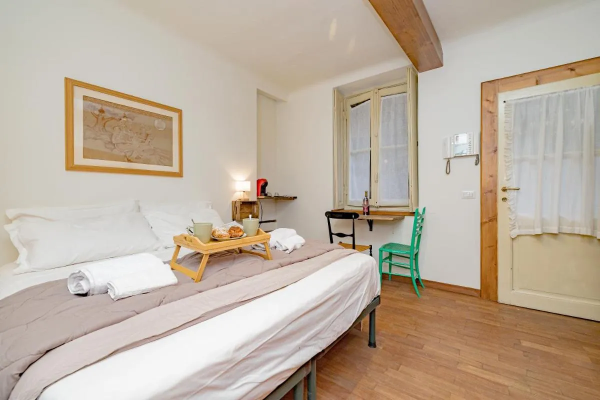 Image 1 of Luxury Naviglio House – 10 min Cathedral