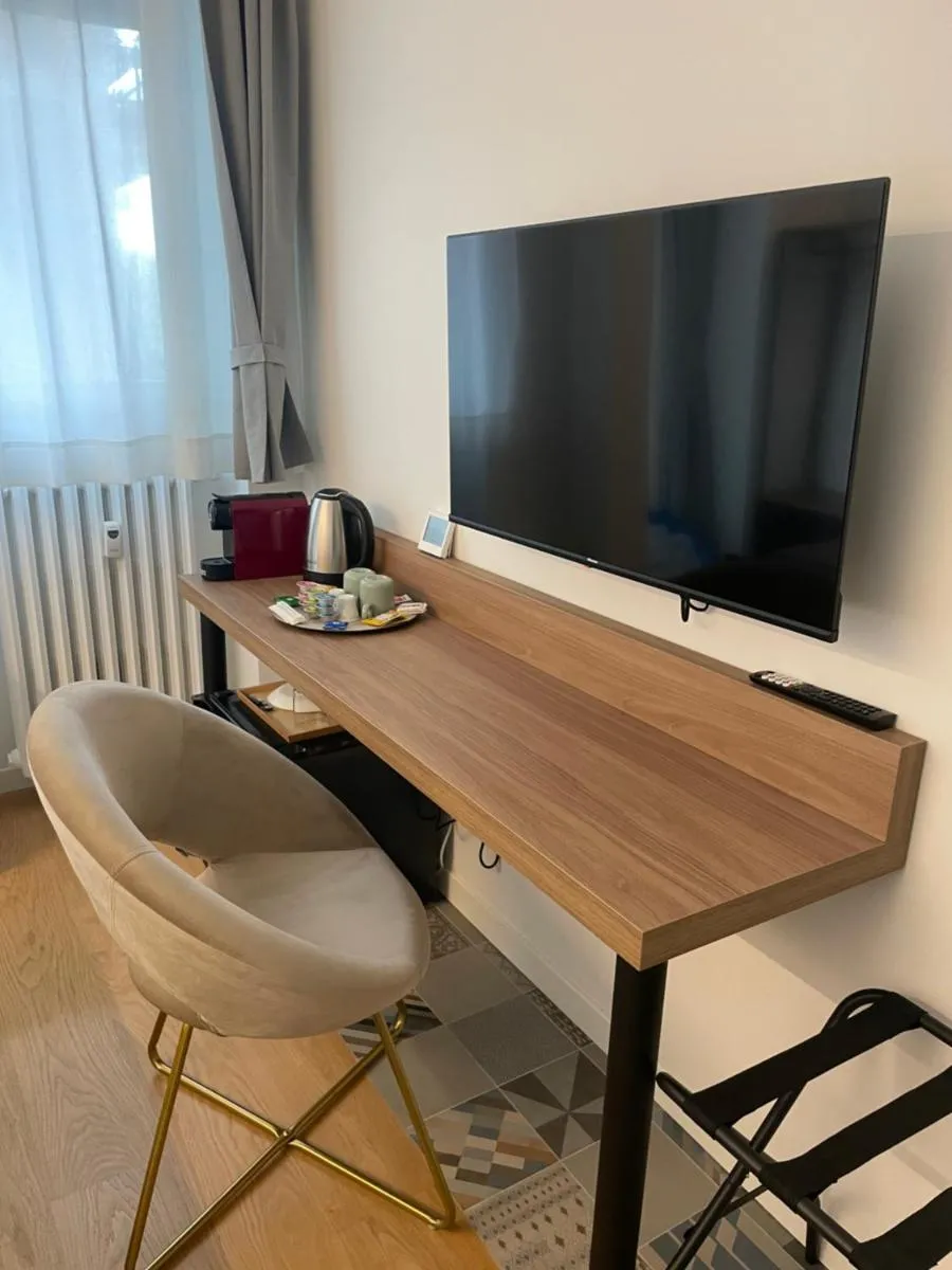 Image 4 of Magie Milano