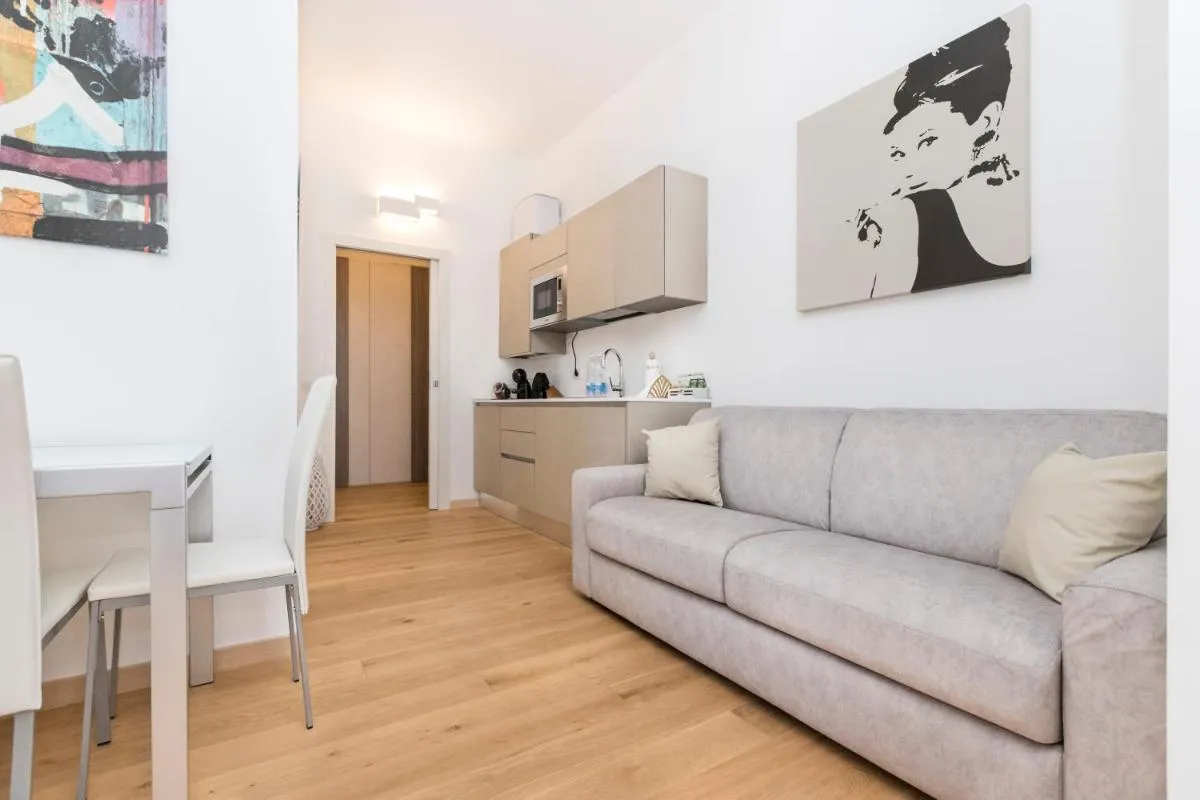 Image 3 of MagnoliaApartments – 2A Valle Duomo